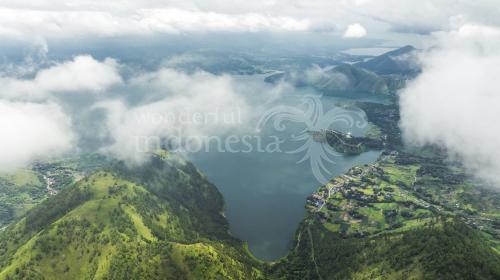 Bukit Tele Toba