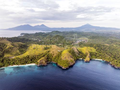 Likupang, Pantai Pulisan