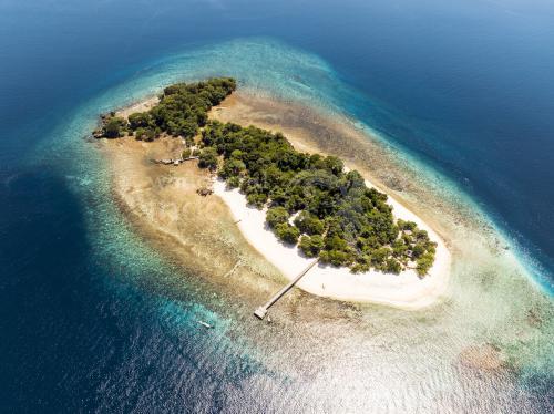 Likupang, Pulau Lihaga