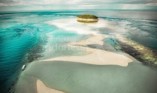 Dive Lodge